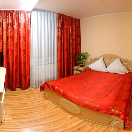 Hotel De Luxe Chmilnyk Exteriér fotografie
