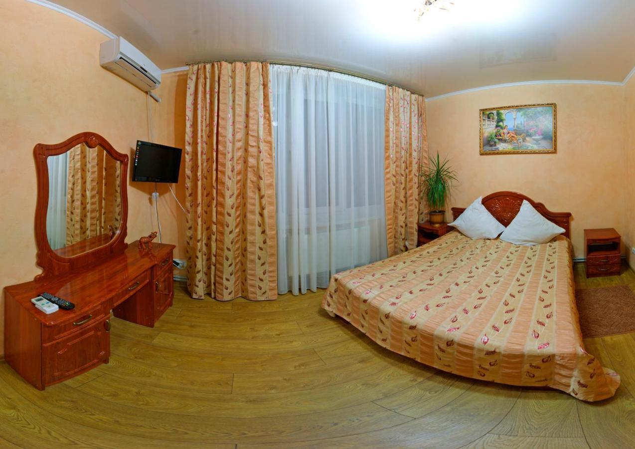 Hotel De Luxe Chmilnyk Exteriér fotografie